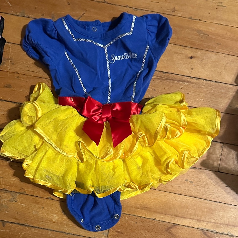 Disney Snow White Costume - Blue and Yellow with Red Bow